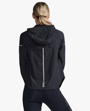 Dámská lehká AERO bunda 2XU Black/Silver Reflective - WR6859a-BLKSRF_2