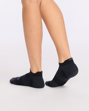 Ponožky Vextr 2XU Black/Titanium - UA5042e-BLKTTM_2