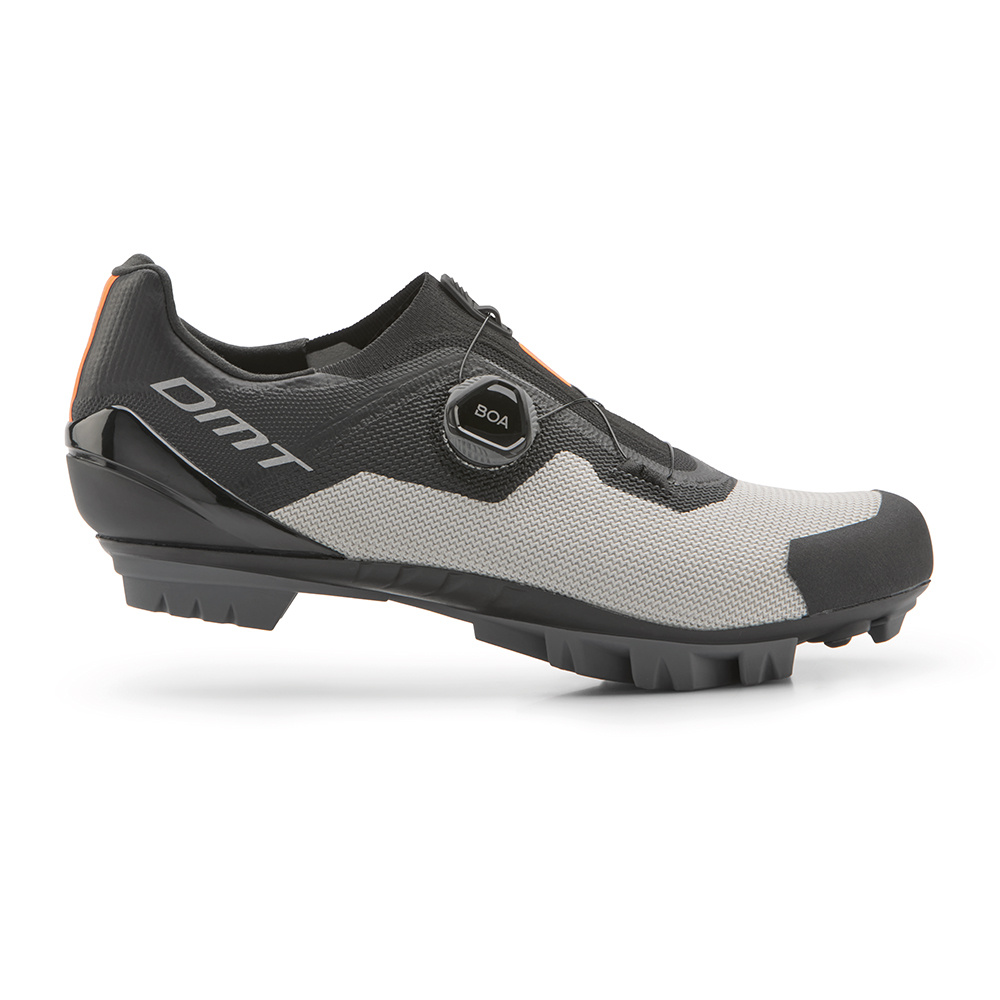 DMT Cyklistické tretry KM4 Black/Silver - DMTKM40032
