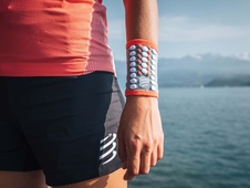 Performance Overshort W