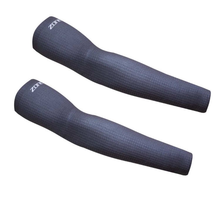 ZONE3 Návleky Aeroforce-X - Black / Grey - Snímek obrazovky 2025-07-18 v 10.34.25