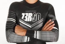 VANGUARD WOMAN Black/White