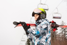LYŽAŘSKÁ HELMA RELAX TWISTER VISOR RH27E